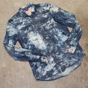 Diesel Men’s Acid Wash denim Button Up Shirt